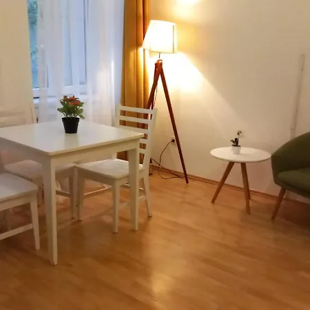 Quiet Comfort: 1 Bedroom Vienna Apartment With Style Exterior photo